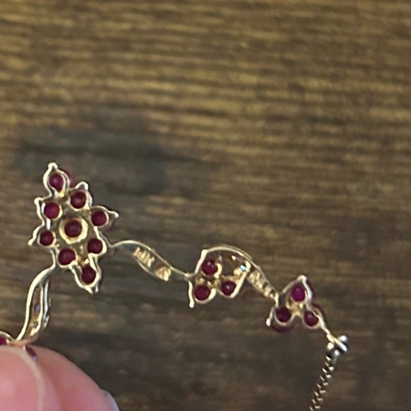 14k gold, diamond, and ruby vintage necklace. - Picture 7 of 8